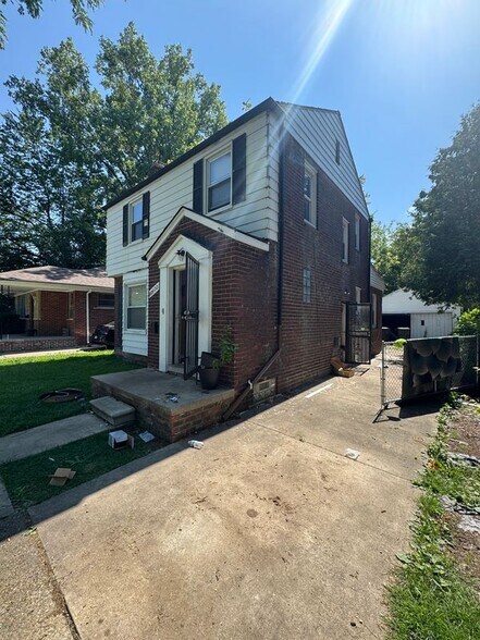 Building Photo - 11600 Whitehill St