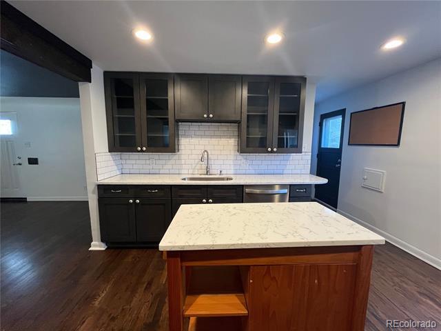 Building Photo - 2086 S Pearl St