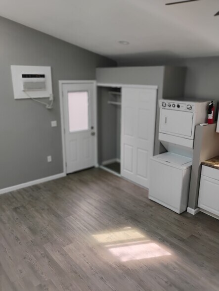 Building Photo - 3608 Balfour Ln