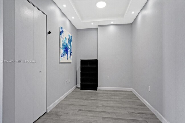 Building Photo - 55 SW 9th St