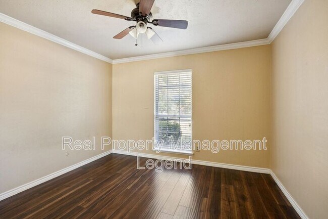 Building Photo - 1312 Goodwin Dr