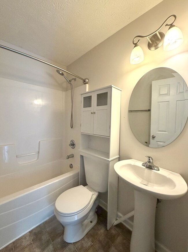 Building Photo - 1407 Scrub Oak Drive