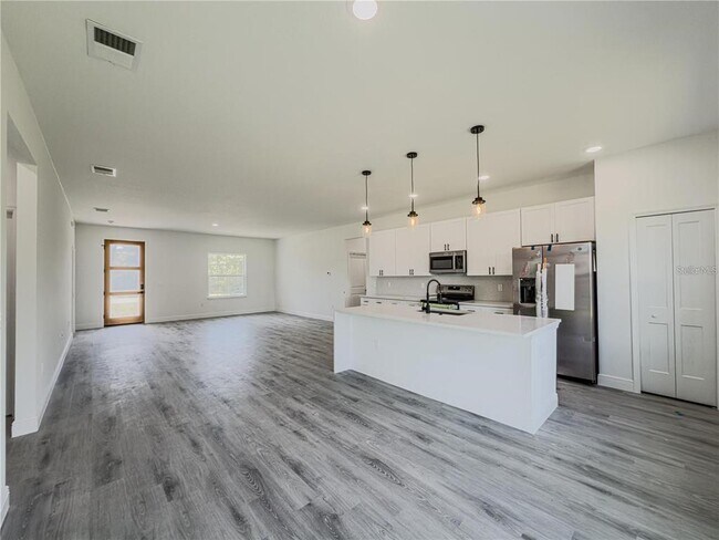 Building Photo - 14245 SW 28th Ct