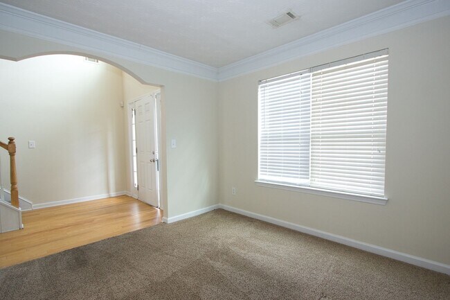 Building Photo - Available Now! – Beautiful 4-Bedroom Home in Loganville, GA!