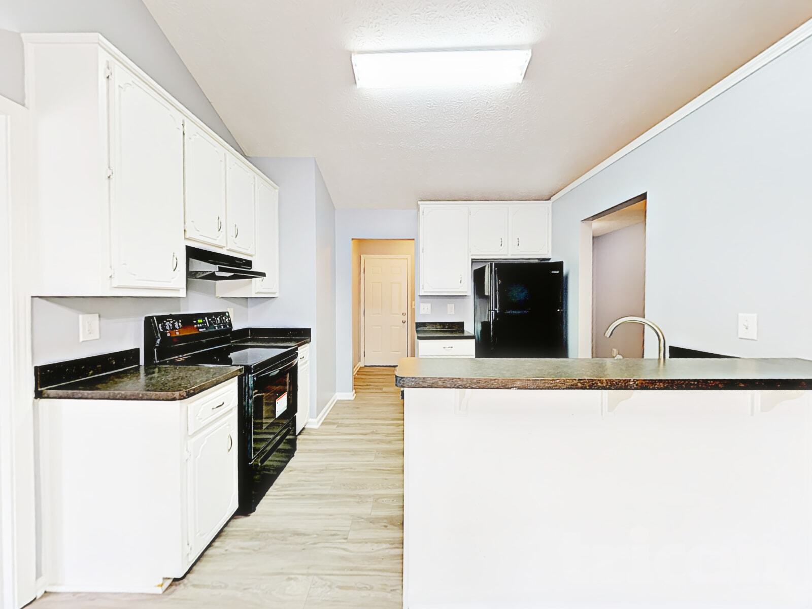 Building Photo - 1185 Mercury Dr SE