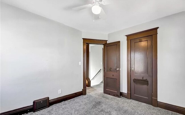 Building Photo - 3 Bedroom Home in Old Brooklyn