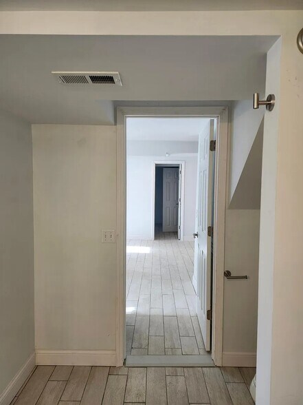 Bathroom to Kitchen - 3082 Norcott Dr