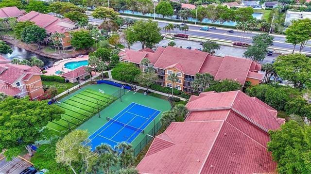 Building Photo - 9001 Wiles Rd