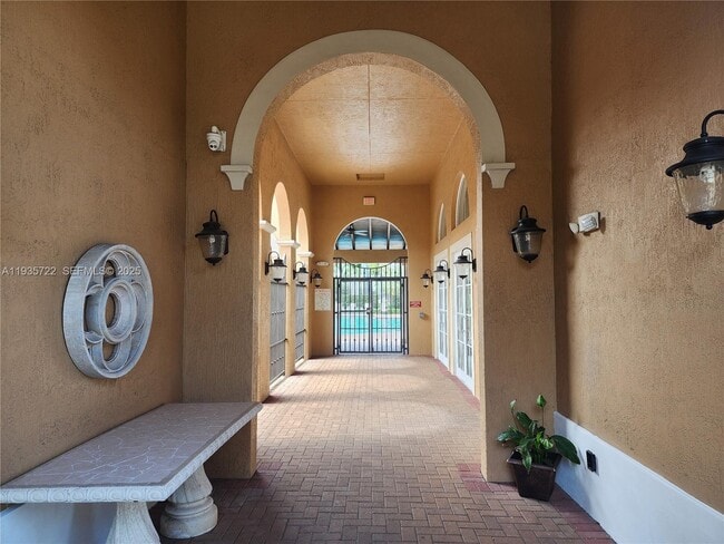 Building Photo - 14640 SW 15th St