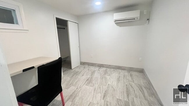 Building Photo - LINCOLN AVENUE