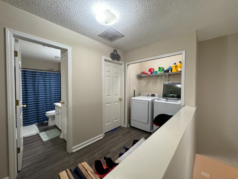 Building Photo - 431 Windstone Trail