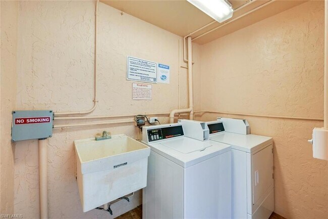 Building Photo - 25850 Hickory Blvd