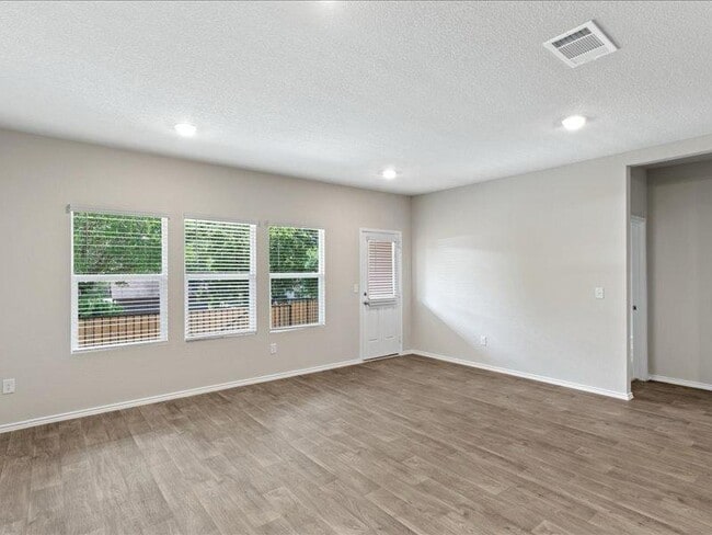 Building Photo - 6305 Wideleaf Dr