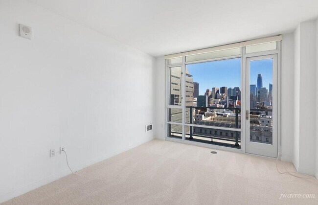 Building Photo - 1160 Mission St