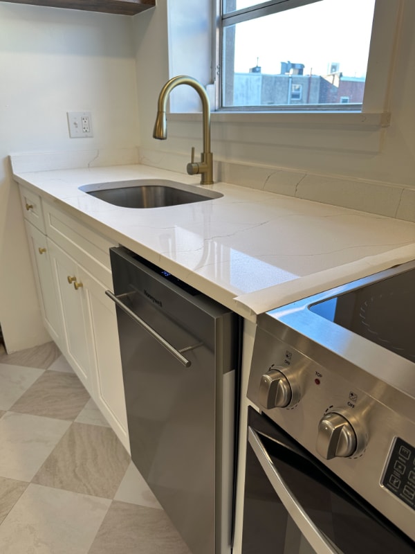 Building Photo - 1033 Tasker St