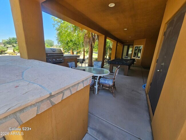 Building Photo - 5118 W Winston Dr