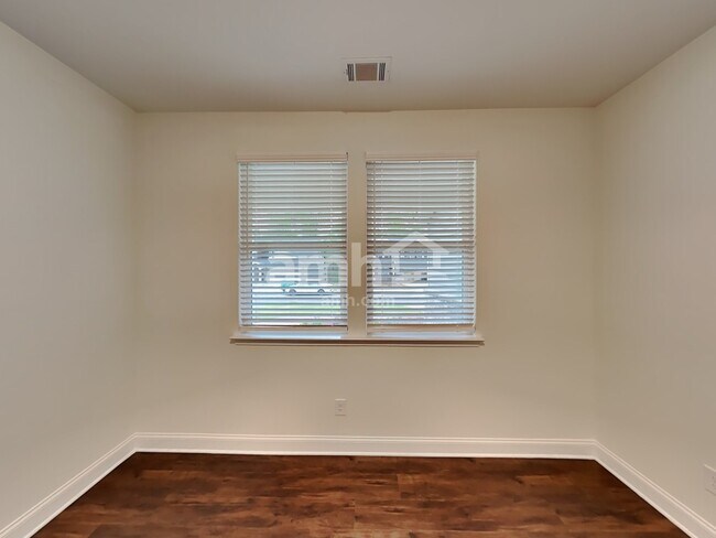 Building Photo - 5326 Pebble Bridge Way