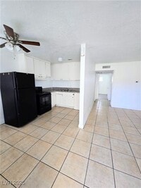 Building Photo - 908 N Jones Blvd