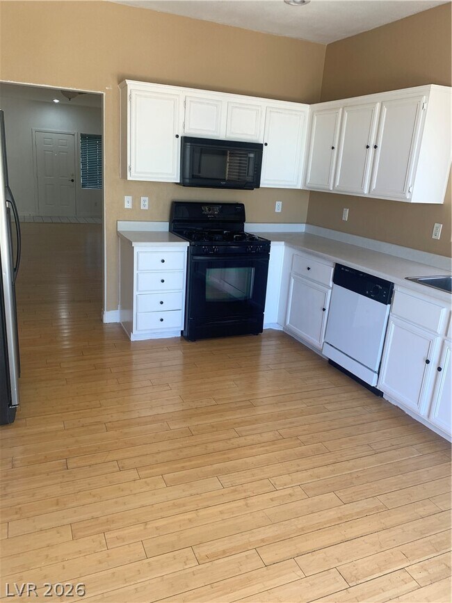 Building Photo - 306 Winery Ridge St