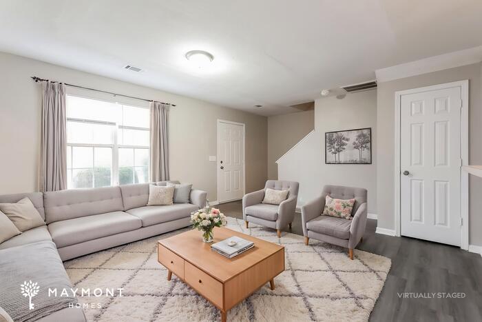 Building Photo - 124 W Corley Ln