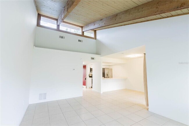Building Photo - 6094 Peregrine Ave