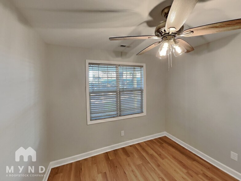 Building Photo - 1109 Old Charlotte Rd