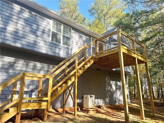 Building Photo - 4594 Meadows Rd SW