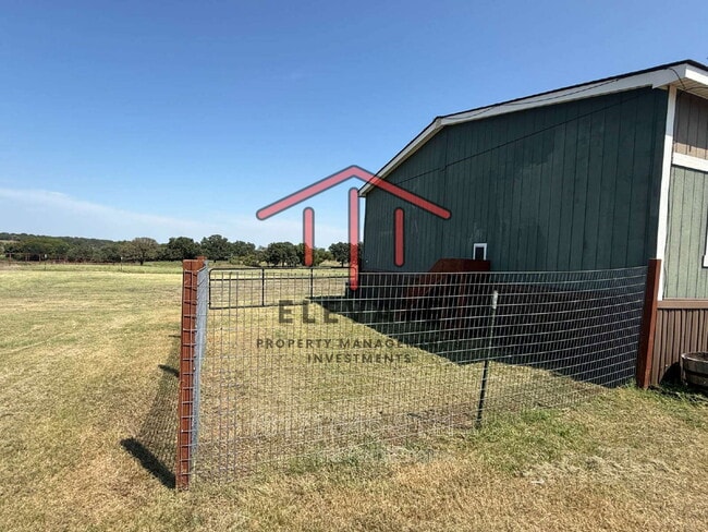 Building Photo - 206 Scarlett Rd
