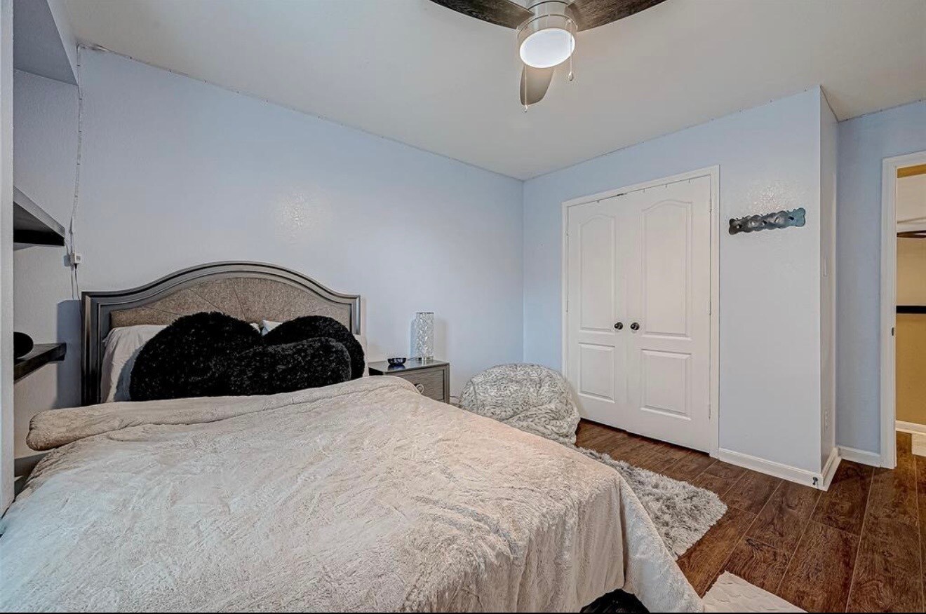 Building Photo - 14947 Trinity Meadow Dr