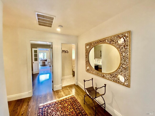 Building Photo - 3594 Silverado Trail N