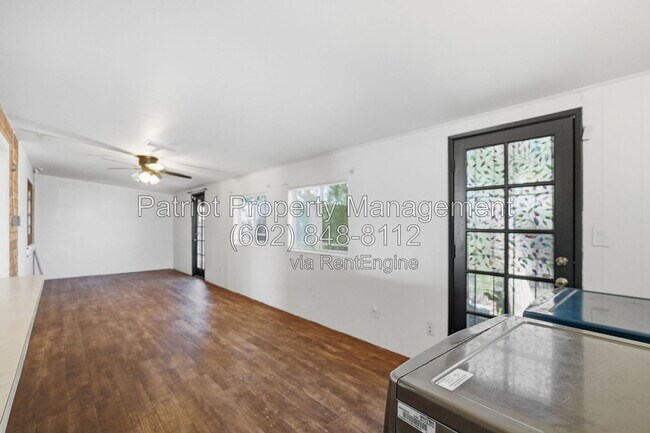 Building Photo - 4232 W Keim Dr