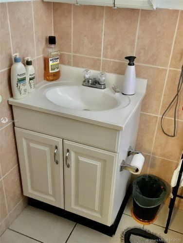 Building Photo - 900 6th St