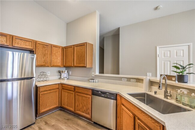 Building Photo - 1587 Rusty Ridge Ln