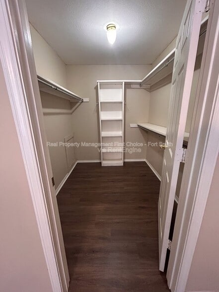 Building Photo - 230 W Gary St