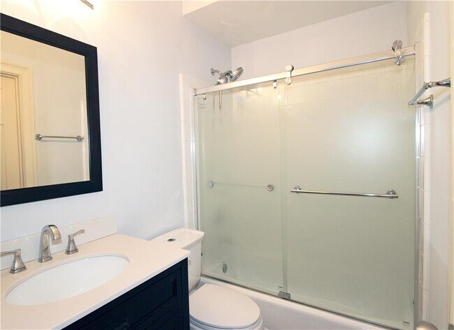 Building Photo - 7775 Tintern Trce