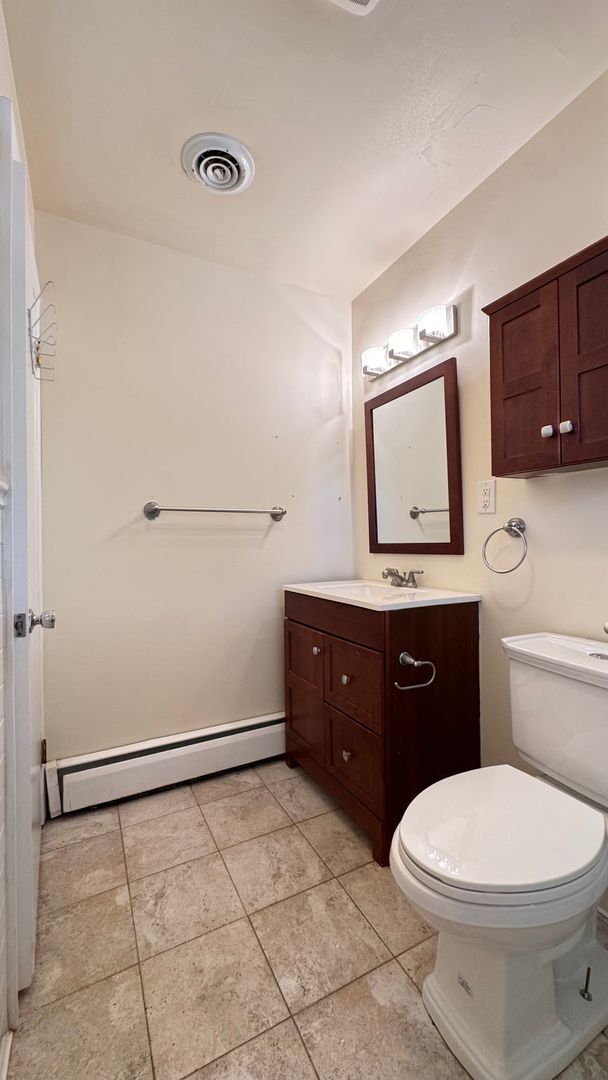 Building Photo - Heart of South Roanoke-3120 Stoneridge Road