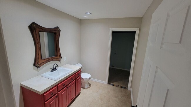 Building Photo - Coming Soon!!  3/2/2 - Fireplace - Private Yard with great back views