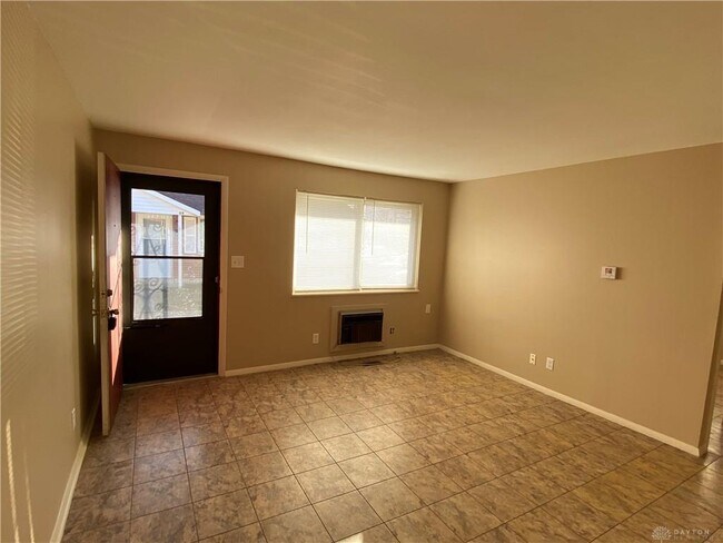 Building Photo - 5555 Misty Ln