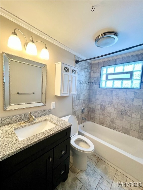 Building Photo - 82 Colette Ave