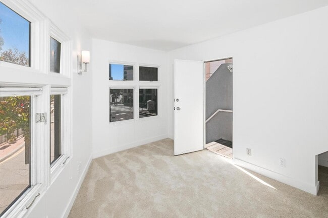 Building Photo - 702 Kettner Blvd