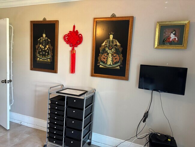 Building Photo - 245 Northampton M