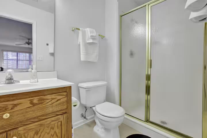 Building Photo - 4525 Sagewood Ln