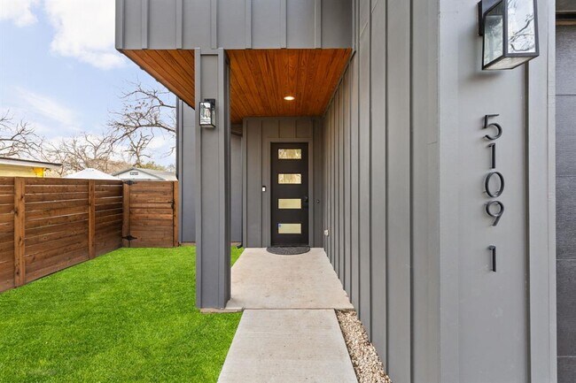 Building Photo - 5109 Glissman Rd