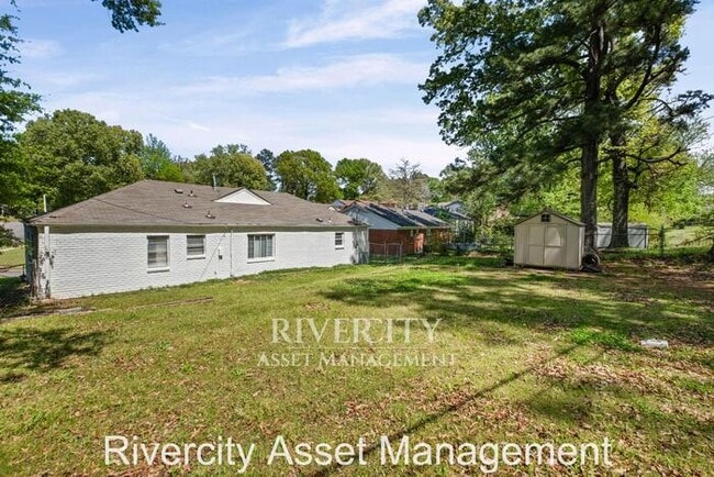 Building Photo - 3129 Curzon Ave