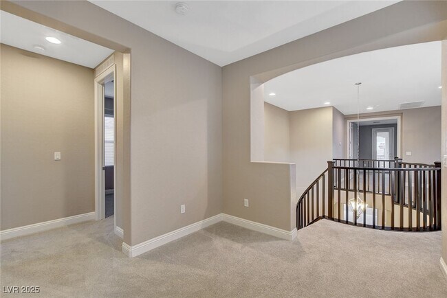 Building Photo - 12217 Nasino Ave