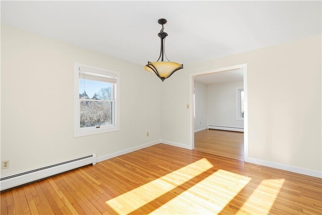 Building Photo - 18 Coggeshall Way