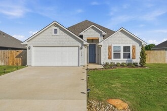 Building Photo - 173 Brazos Bnd