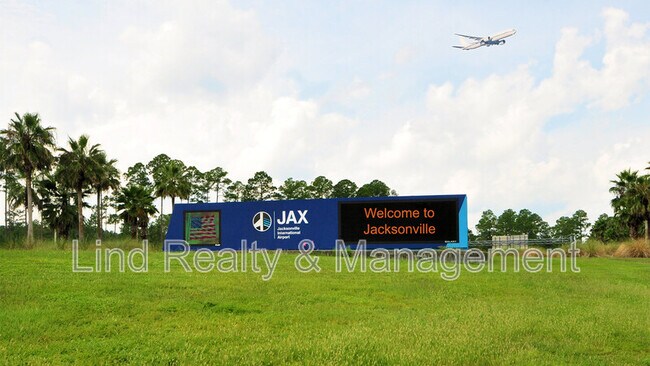 Building Photo - 12719 Geronimo Pl