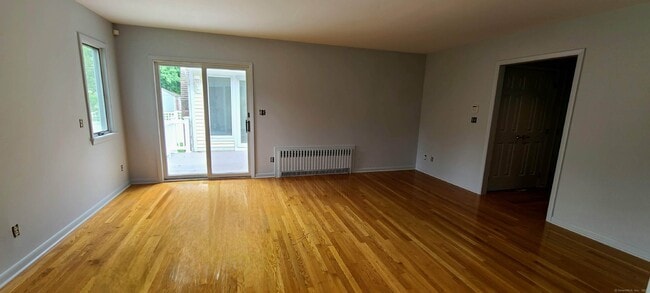 Building Photo - 76 Havemeyer Ln