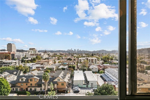 Building Photo - 343 Pioneer Dr